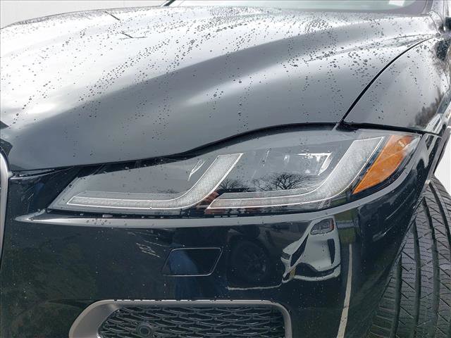 New 2026 Jaguar F-PACE R-Dynamic S image 28