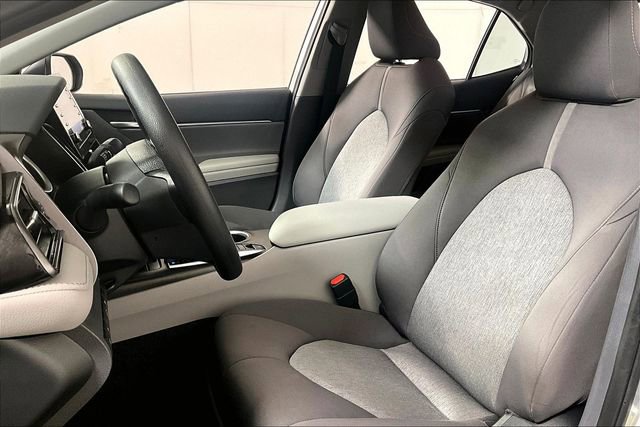 Used 2024 Toyota Camry LE AWD/4WD image 24