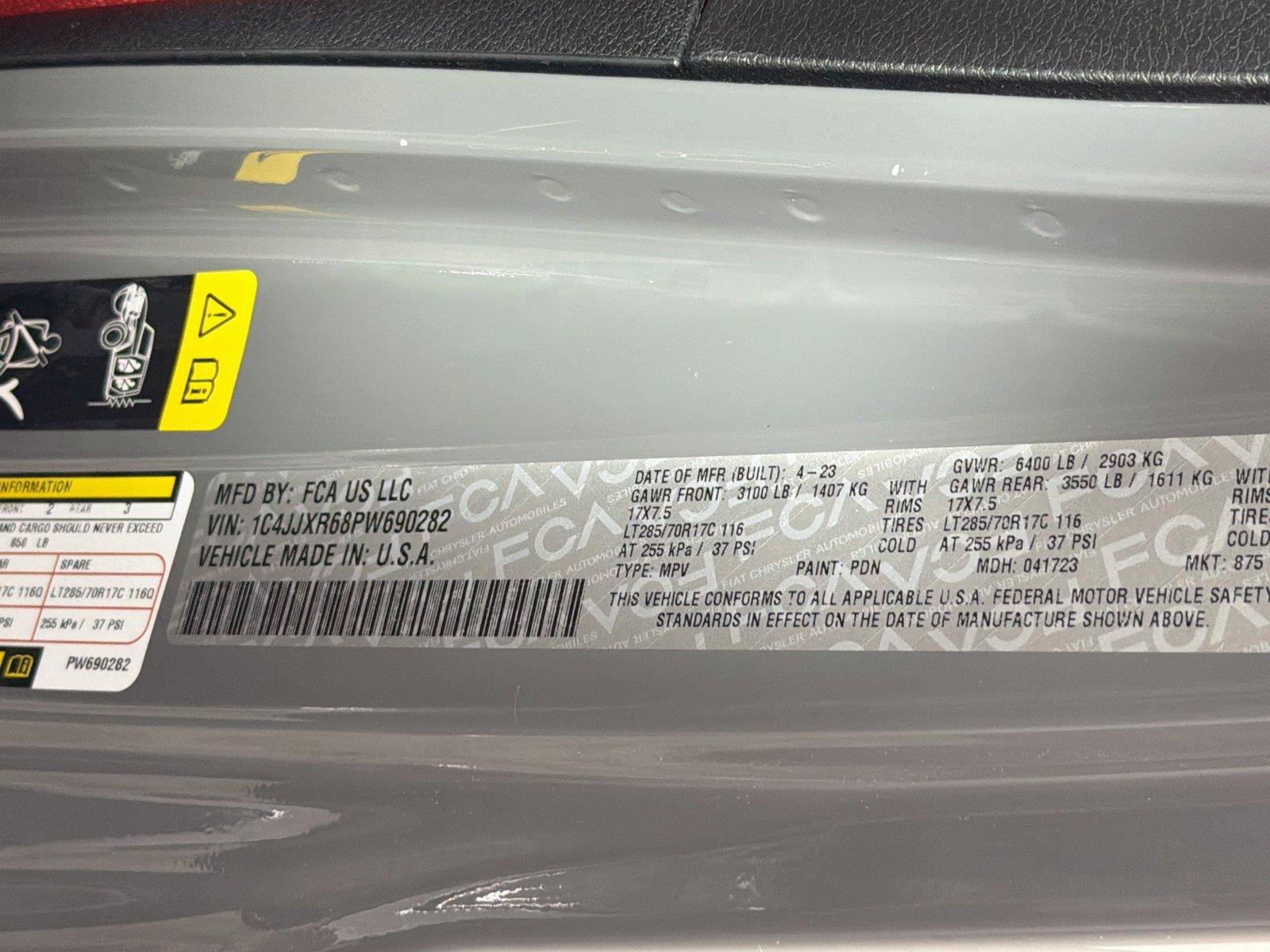 Used 2023 Jeep Wrangler Unlimited Rubicon 4xe AWD/4WD image 41