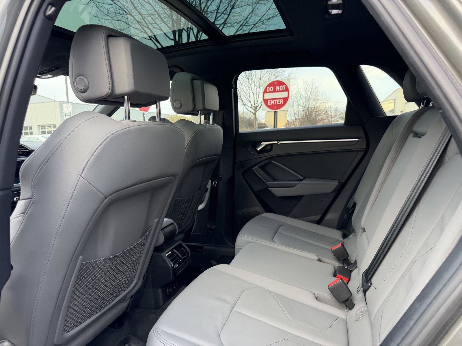 Used 2022 Audi Q3 2.0T Premium Plus image 23