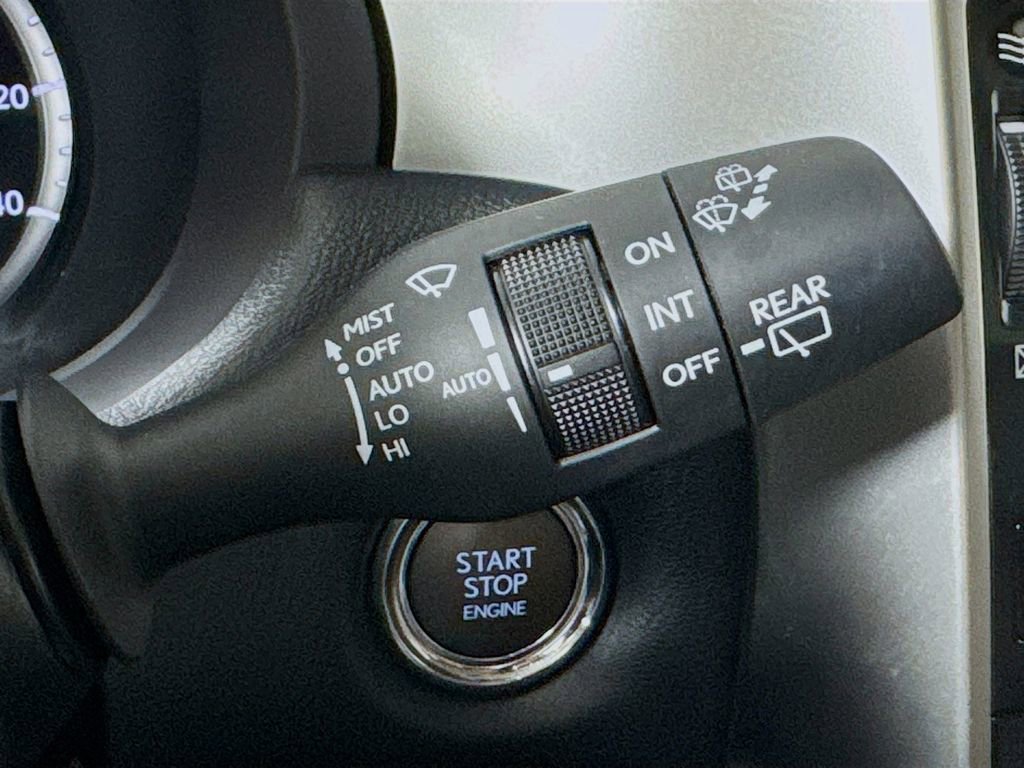 Used 2023 Lexus GX 460 Premium w/ Premium Package AWD/4WD image 13