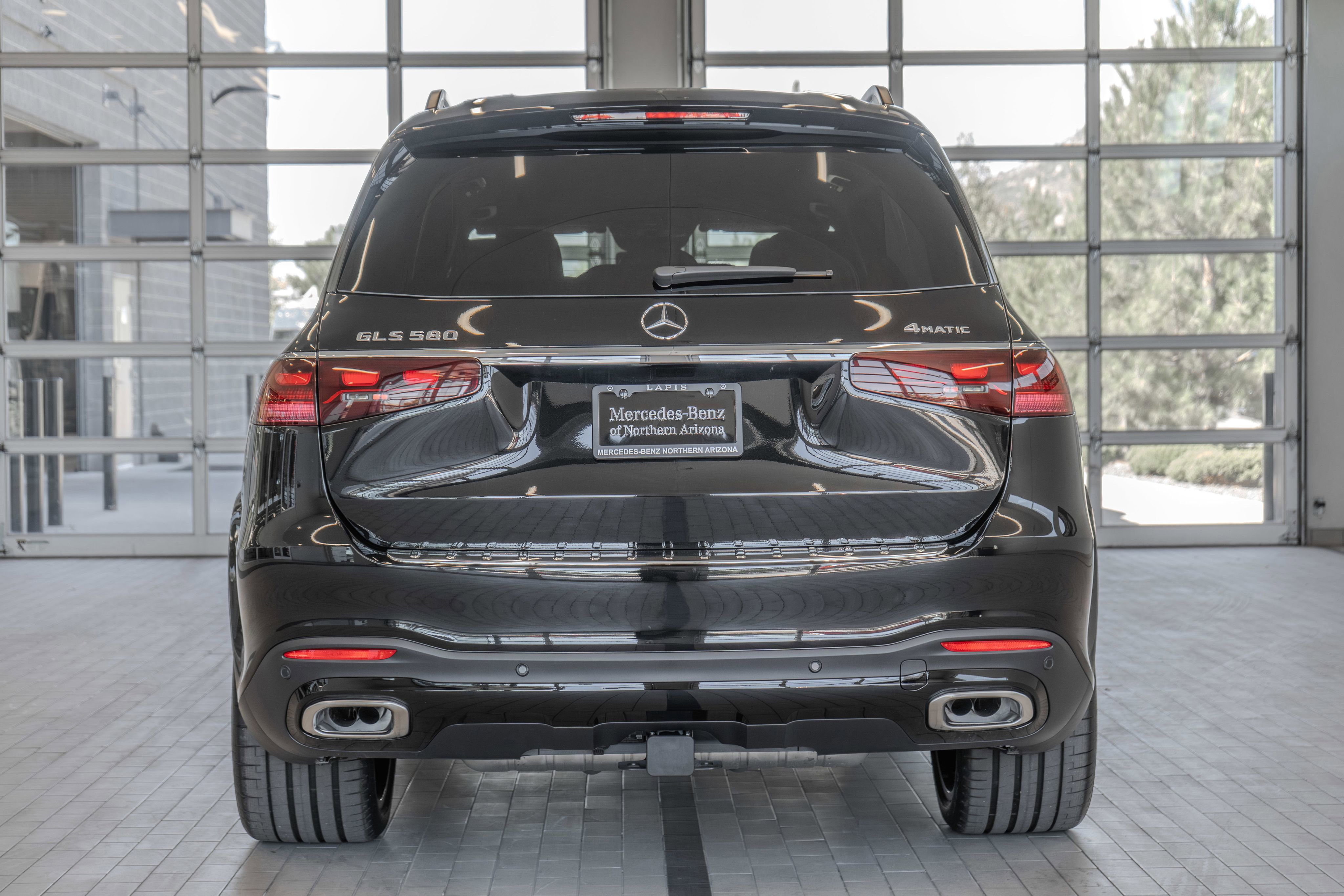 New 2026 Mercedes-Benz GLS 580 4MATIC image 14