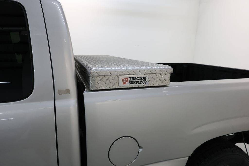 Used 2004 Chevrolet Silverado 1500 LS w/ Safe and Sound Package RWD image 50