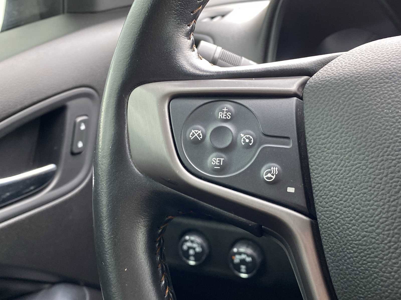 Used 2021 GMC Canyon AT4 image 24