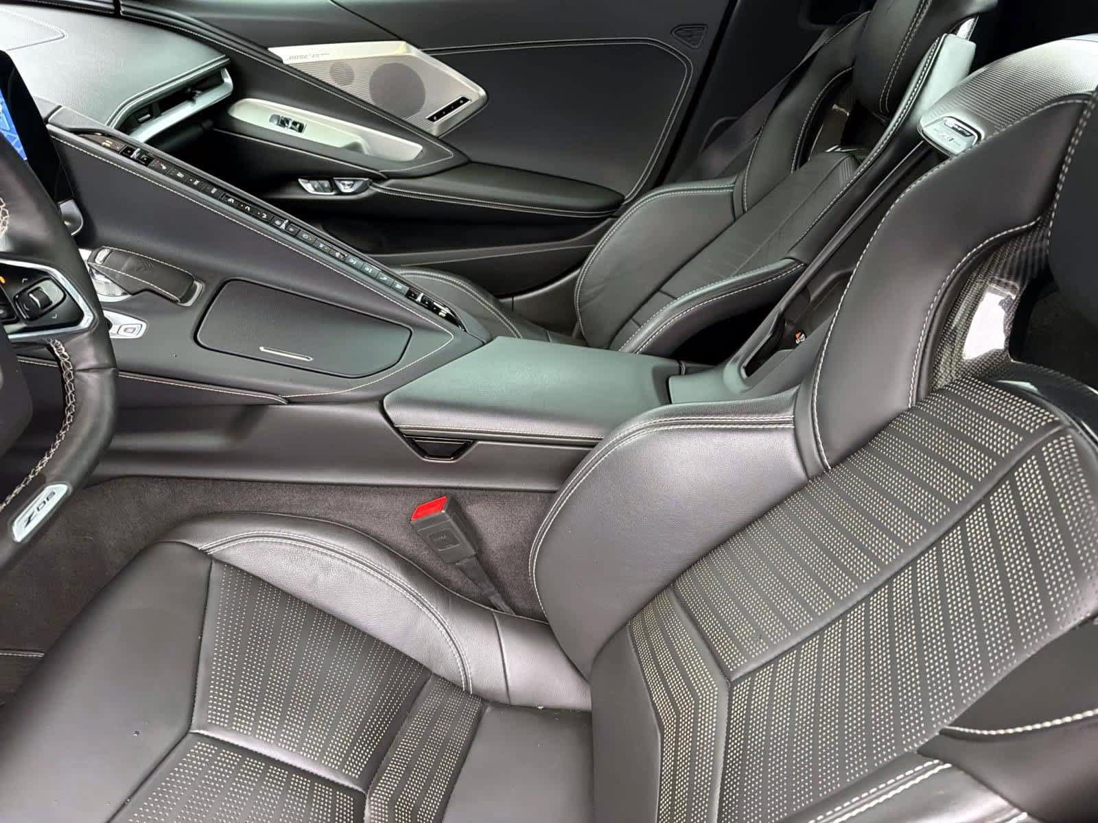 Used 2023 Chevrolet Corvette Z06 RWD image 12