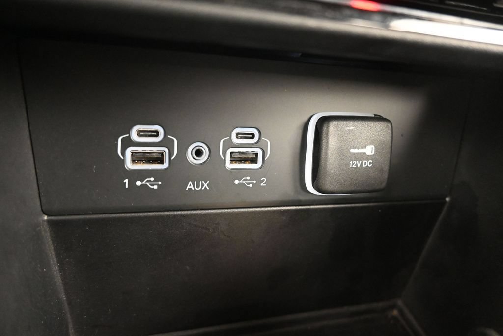 Used 2025 Jeep Grand Cherokee Limited 4xe AWD/4WD image 37