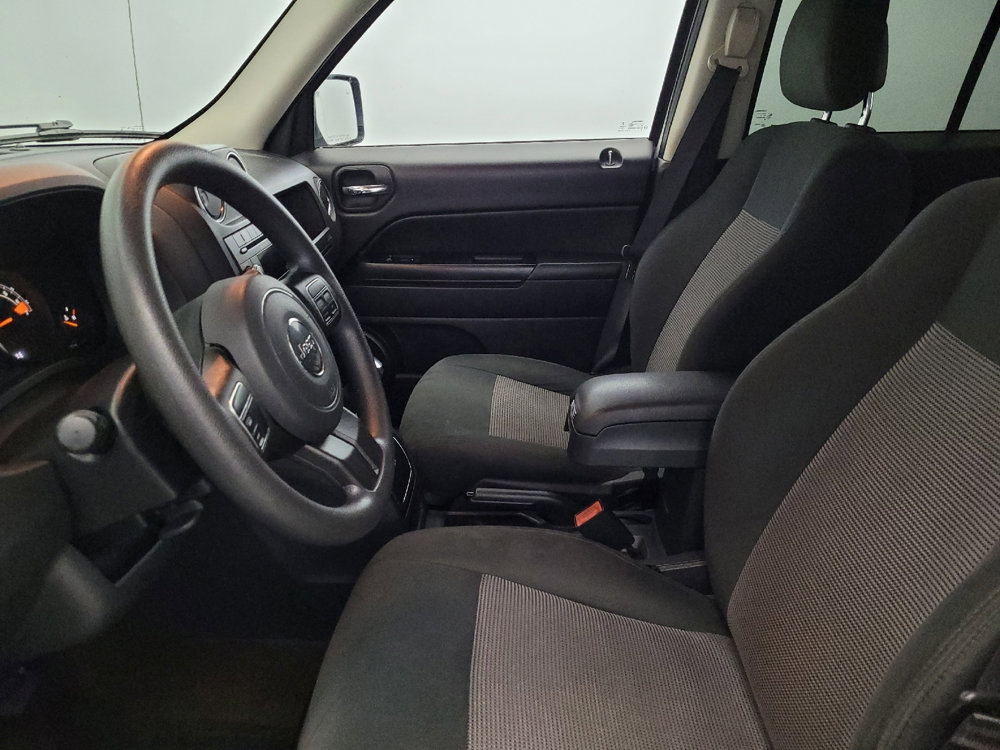 Used 2017 Jeep Patriot Sport w/ Power Value Group image 17