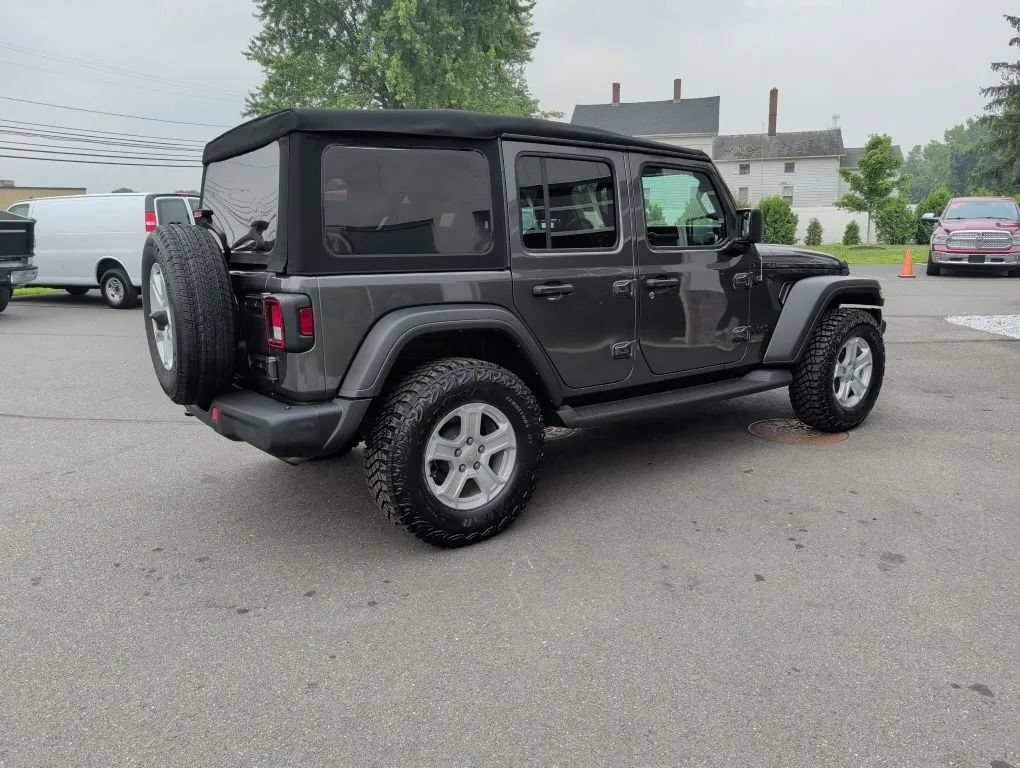 Used 2022 Jeep Wrangler Unlimited Sport AWD/4WD image 23