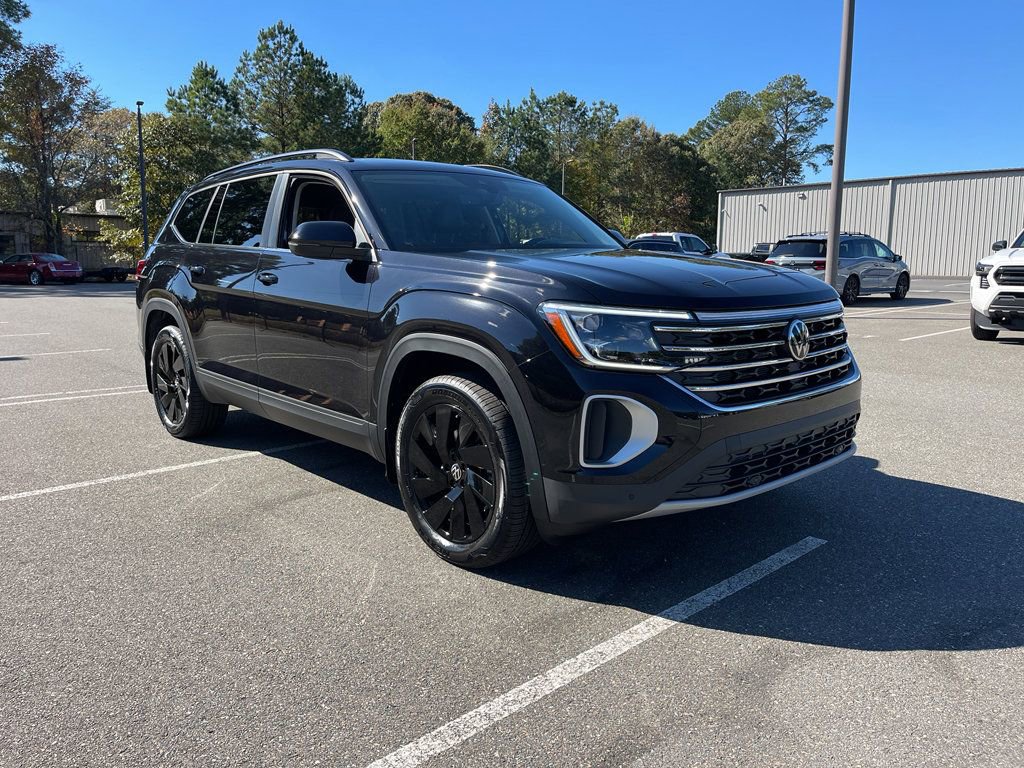 New 2026 Volkswagen Atlas SE FWD image 4