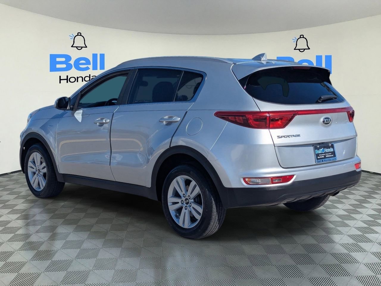 Used 2017 Kia Sportage LX w/ LX Popular Package image 3