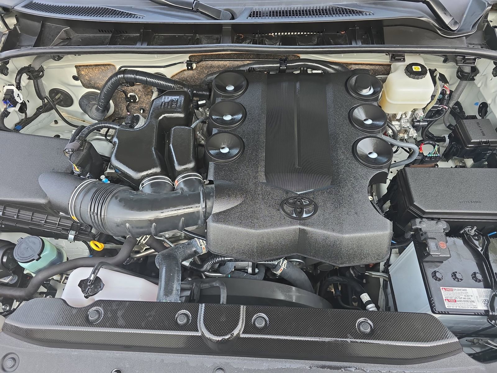 Used 2023 Toyota 4Runner Limited image 37