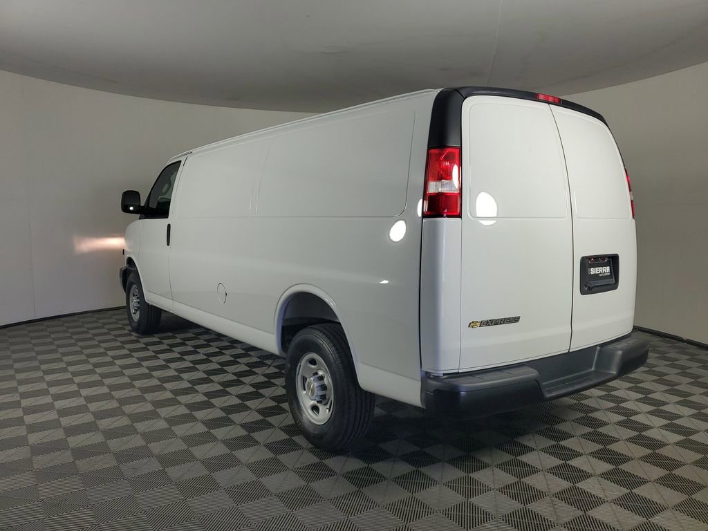 New 2026 Chevrolet Express 3500 Extended w/ Driver Convenience Package image 6