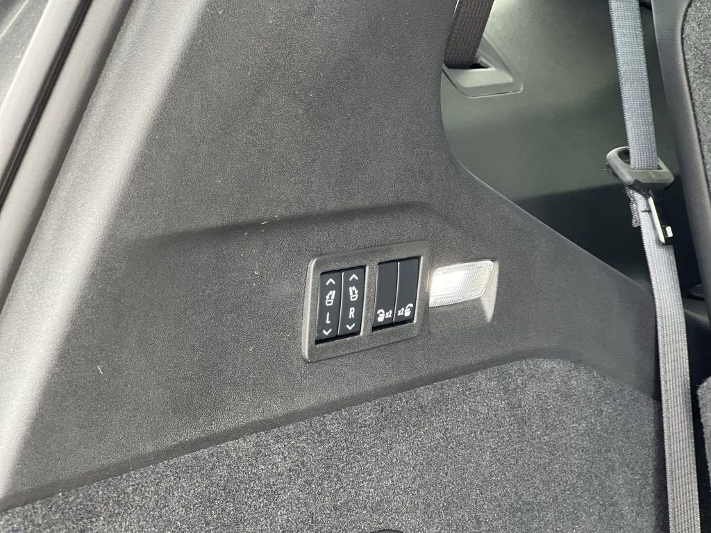 New 2026 Cadillac Escalade IQL Sport 1 image 32