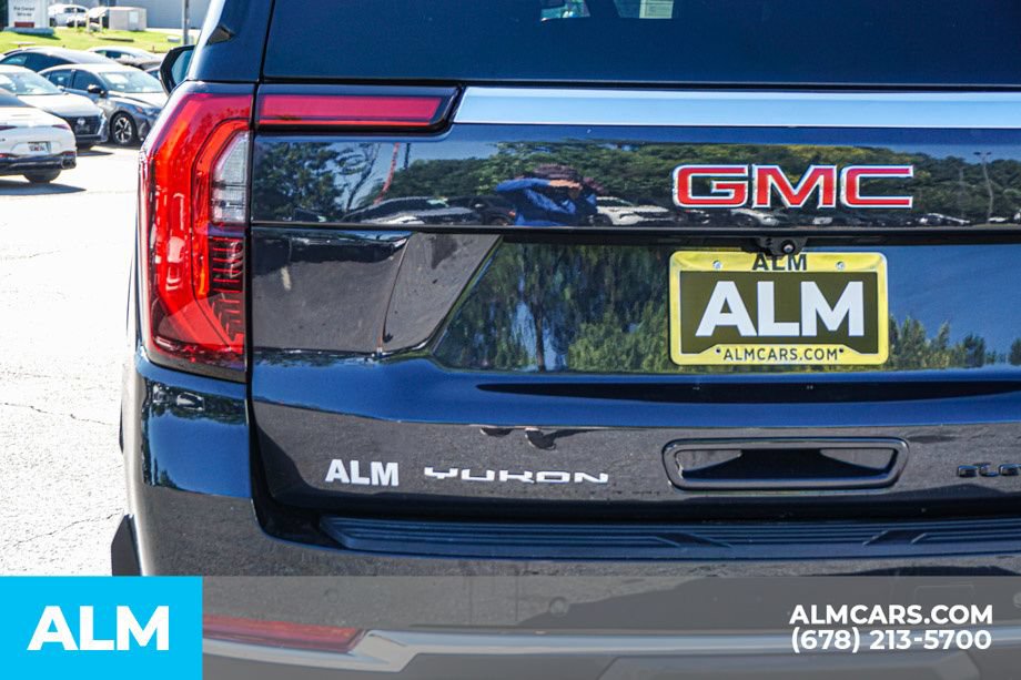 Used 2025 GMC Yukon Elevation AWD/4WD image 14
