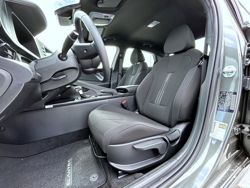 New 2026 Hyundai Elantra Sport FWD image 10