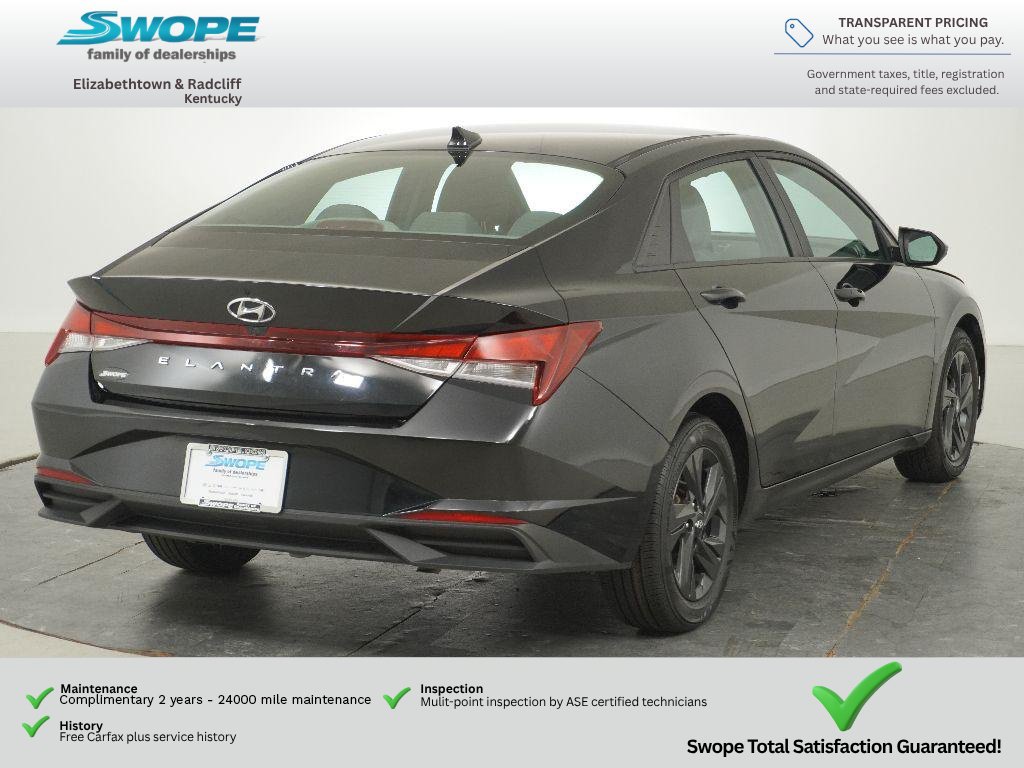 Certified 2023 Hyundai Elantra SEL FWD image 3