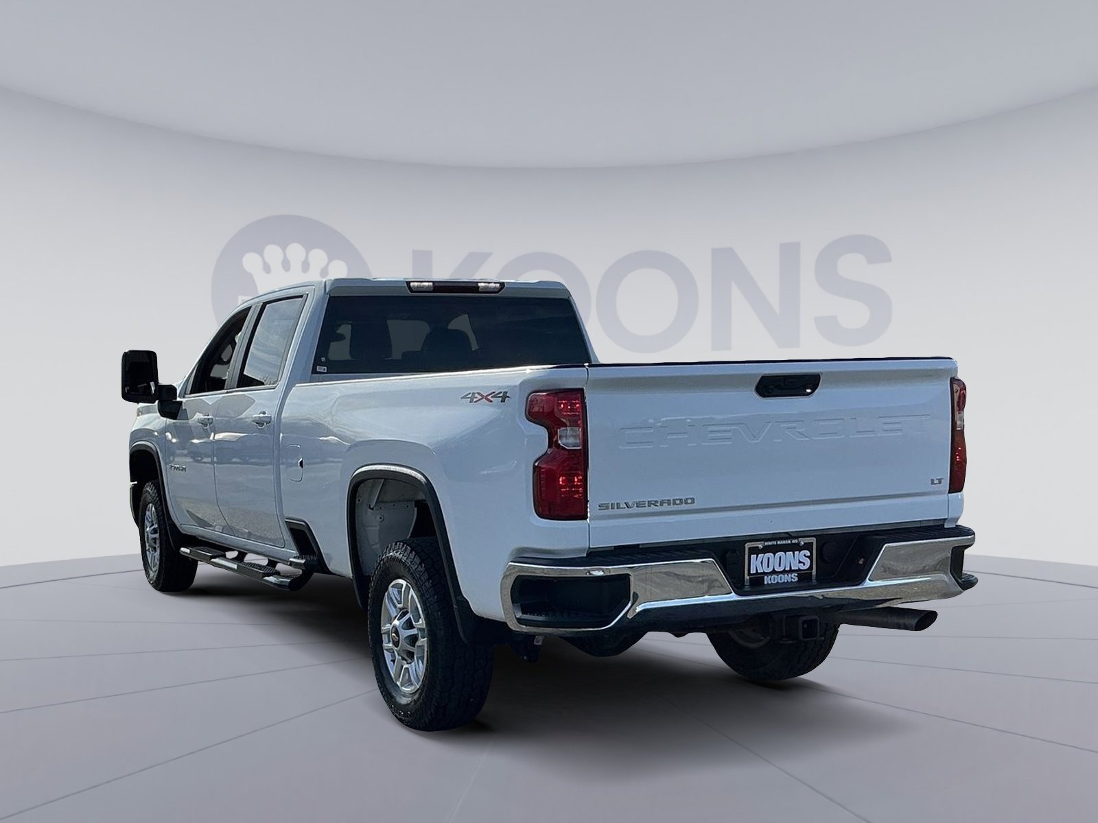 Used 2025 Chevrolet Silverado 2500 LT w/ Convenience Package image 14