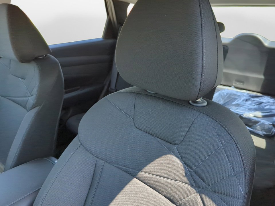 New 2026 Hyundai Tucson Blue SE AWD/4WD image 9