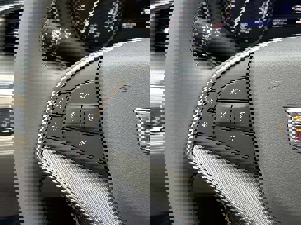 New 2026 Cadillac XT5 Premium Luxury w/ Driver Assist Package image 16