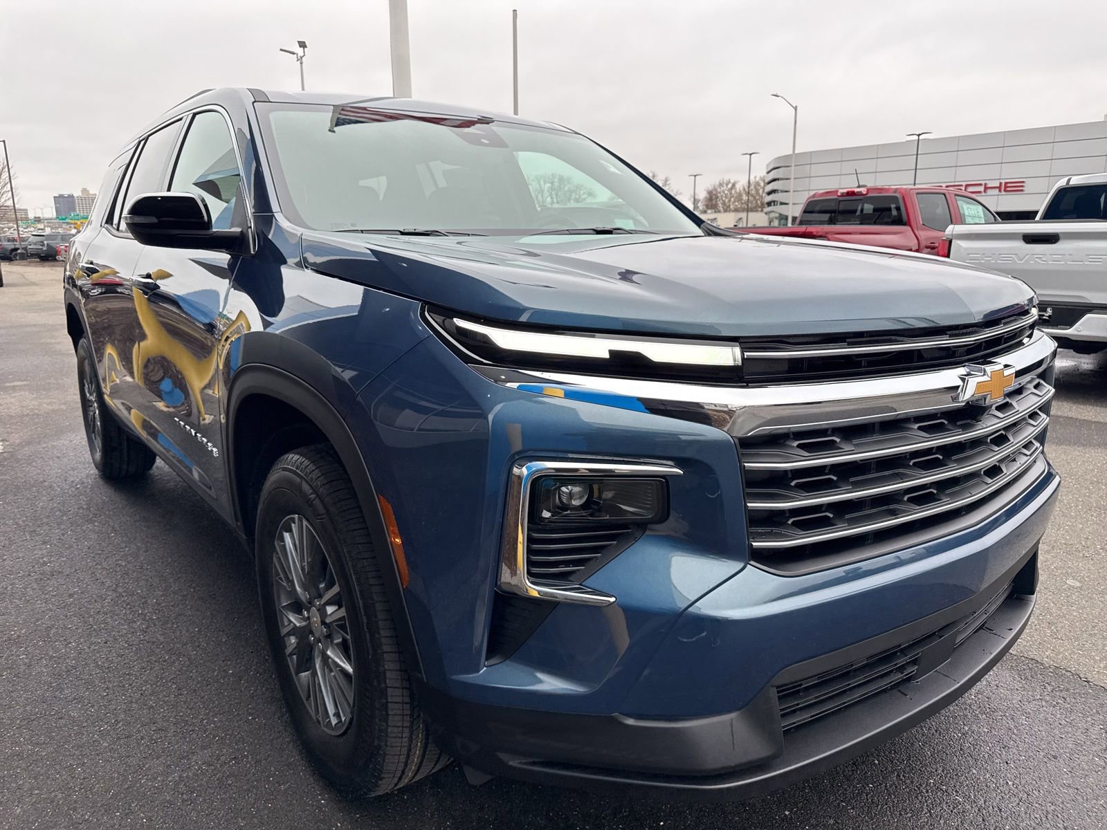 New 2026 Chevrolet Traverse LT AWD/4WD image 4