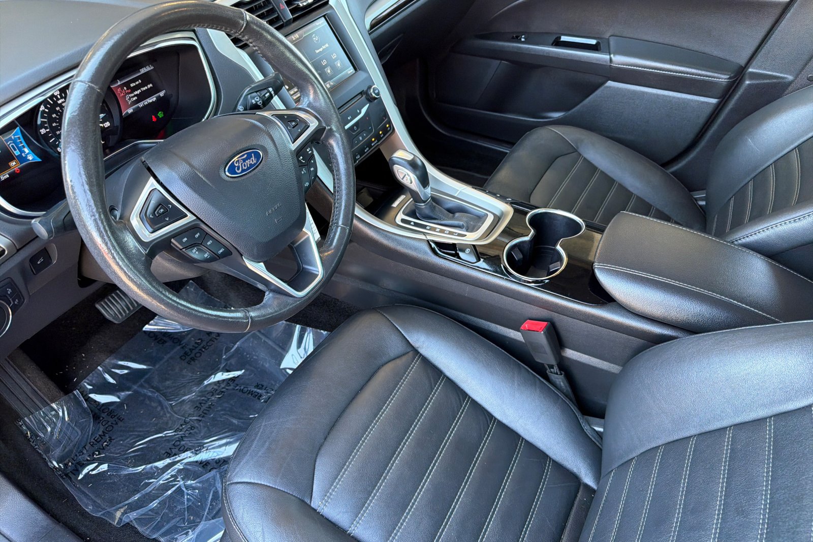 Used 2015 Ford Fusion Energi SE FWD image 11