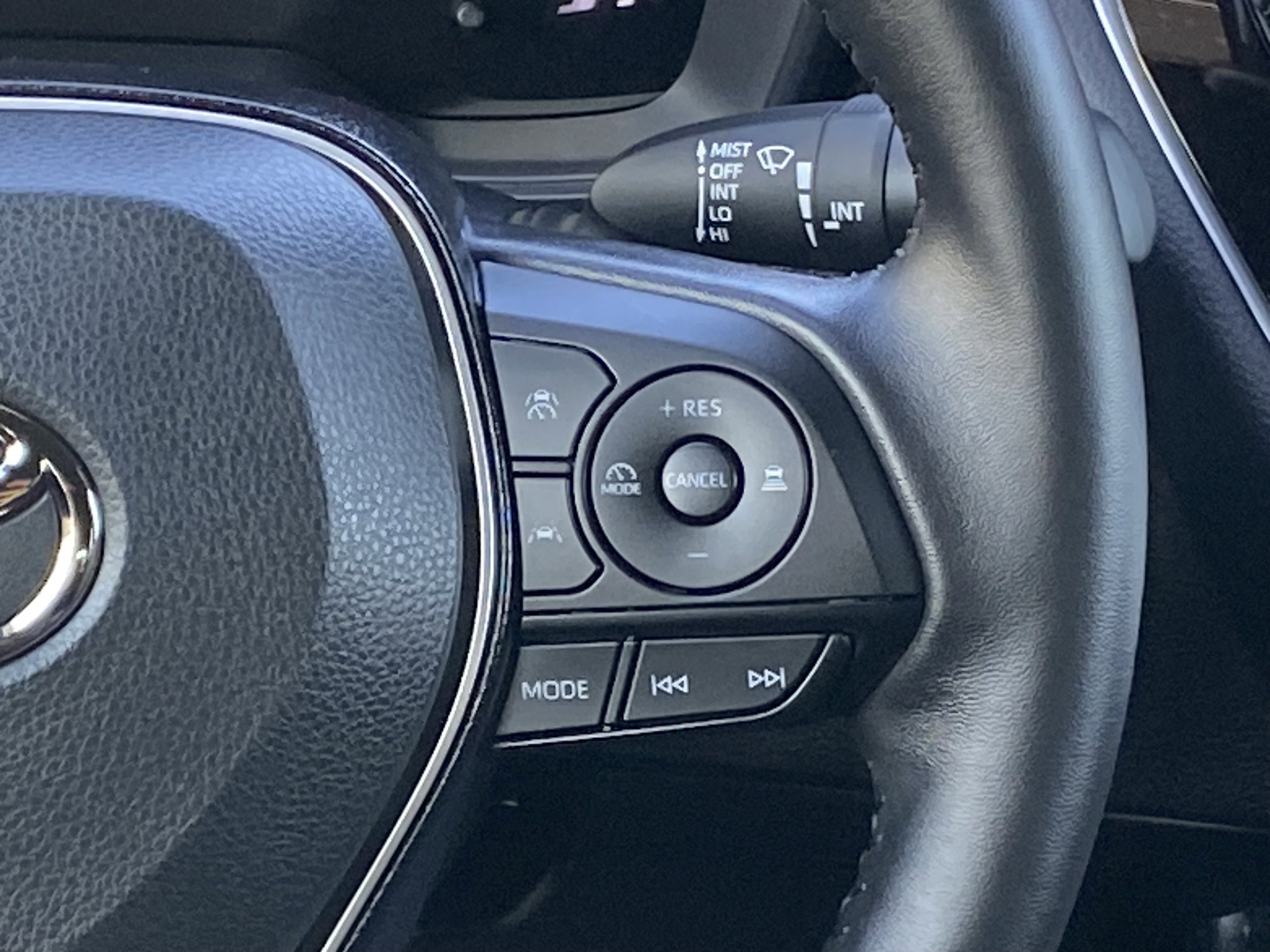 Certified 2026 Toyota Corolla SE FWD image 18
