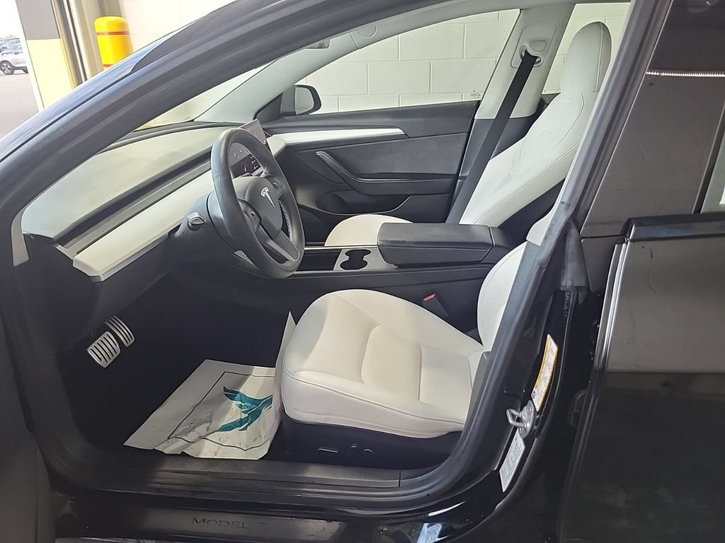 Used 2021 Tesla Model 3 Performance AWD/4WD image 3