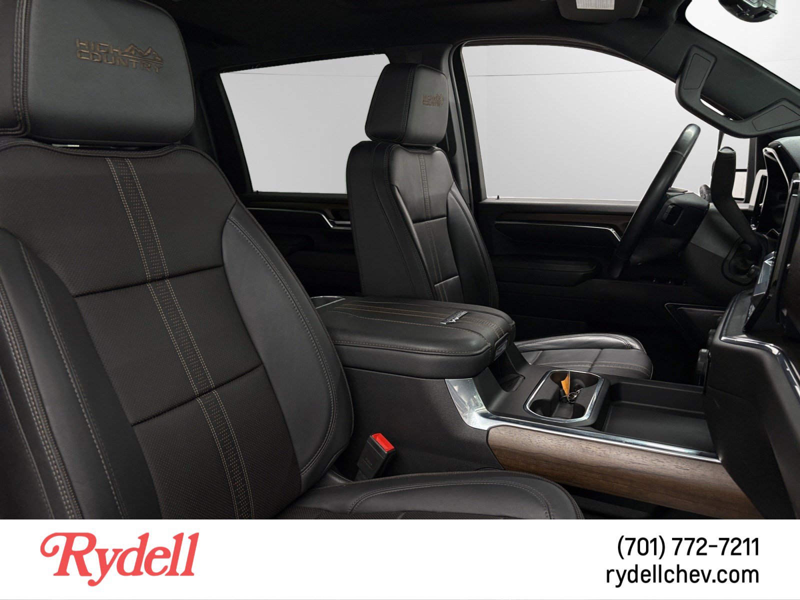 Used 2024 Chevrolet Silverado 3500 High Country w/ High Country Premium Package AWD/4WD image 16