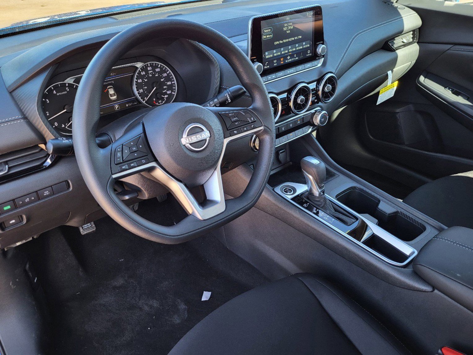 New 2025 Nissan Sentra SV image 9