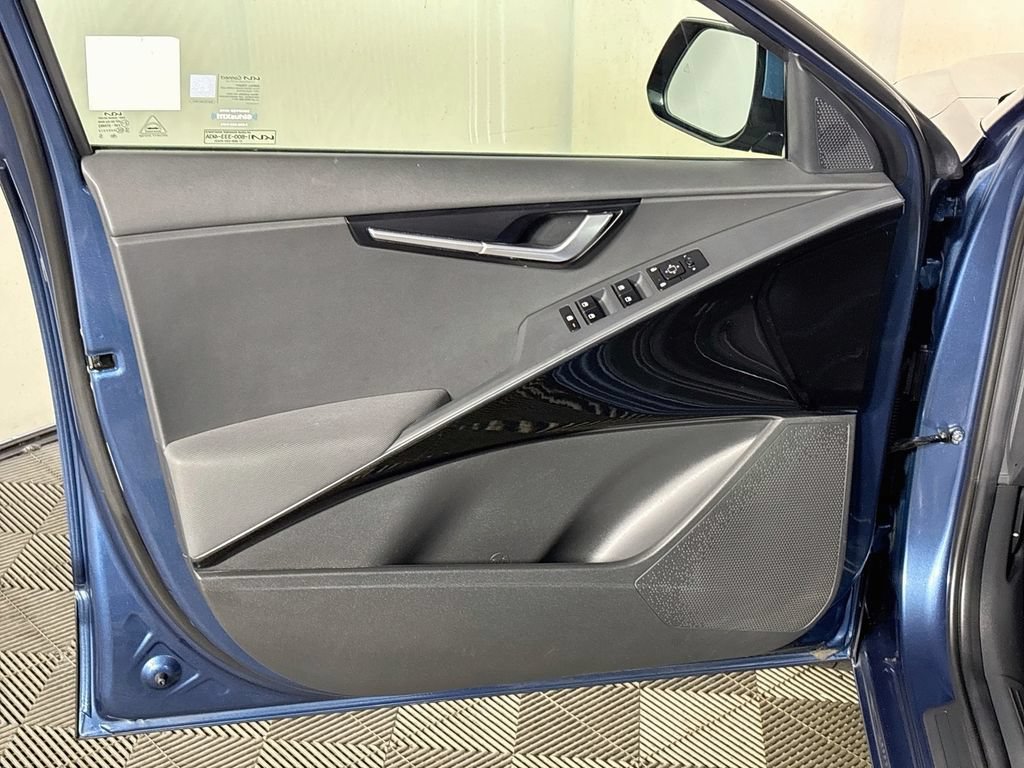 Certified 2023 Kia Niro Wind FWD image 11