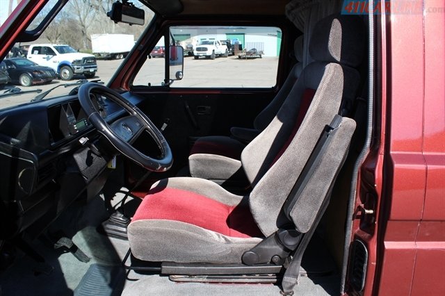 Used 1990 Volkswagen Vanagon GL image 8