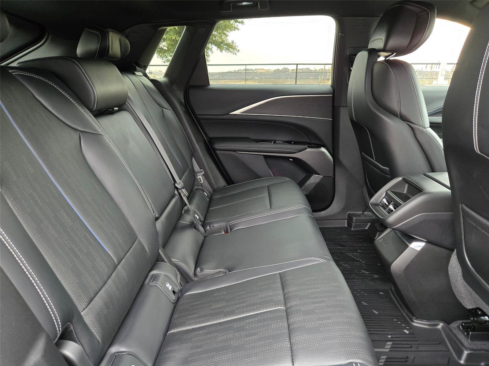 New 2026 Cadillac Lyriq Sport w/ LPO, Floor Liner Package AWD/4WD image 30