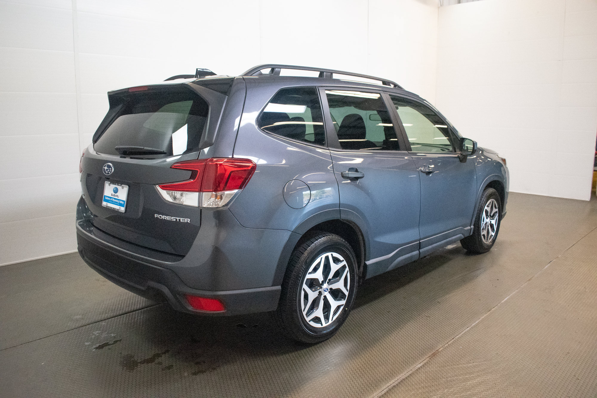 Certified 2024 Subaru Forester Premium AWD/4WD image 4