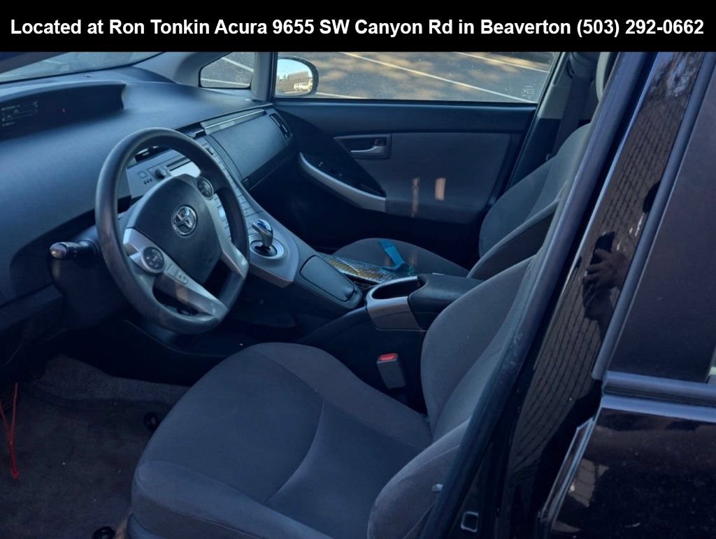 Used 2015 Toyota Prius Two FWD image 10
