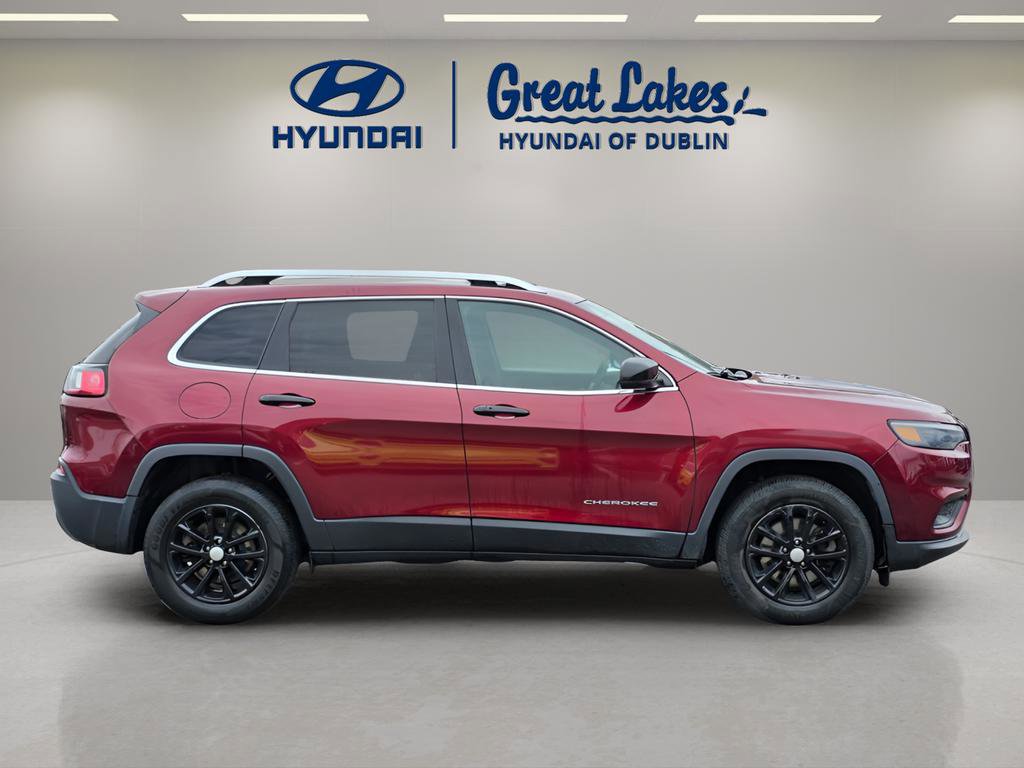 Used 2019 Jeep Cherokee Latitude Plus w/ Cold Weather Group image 6