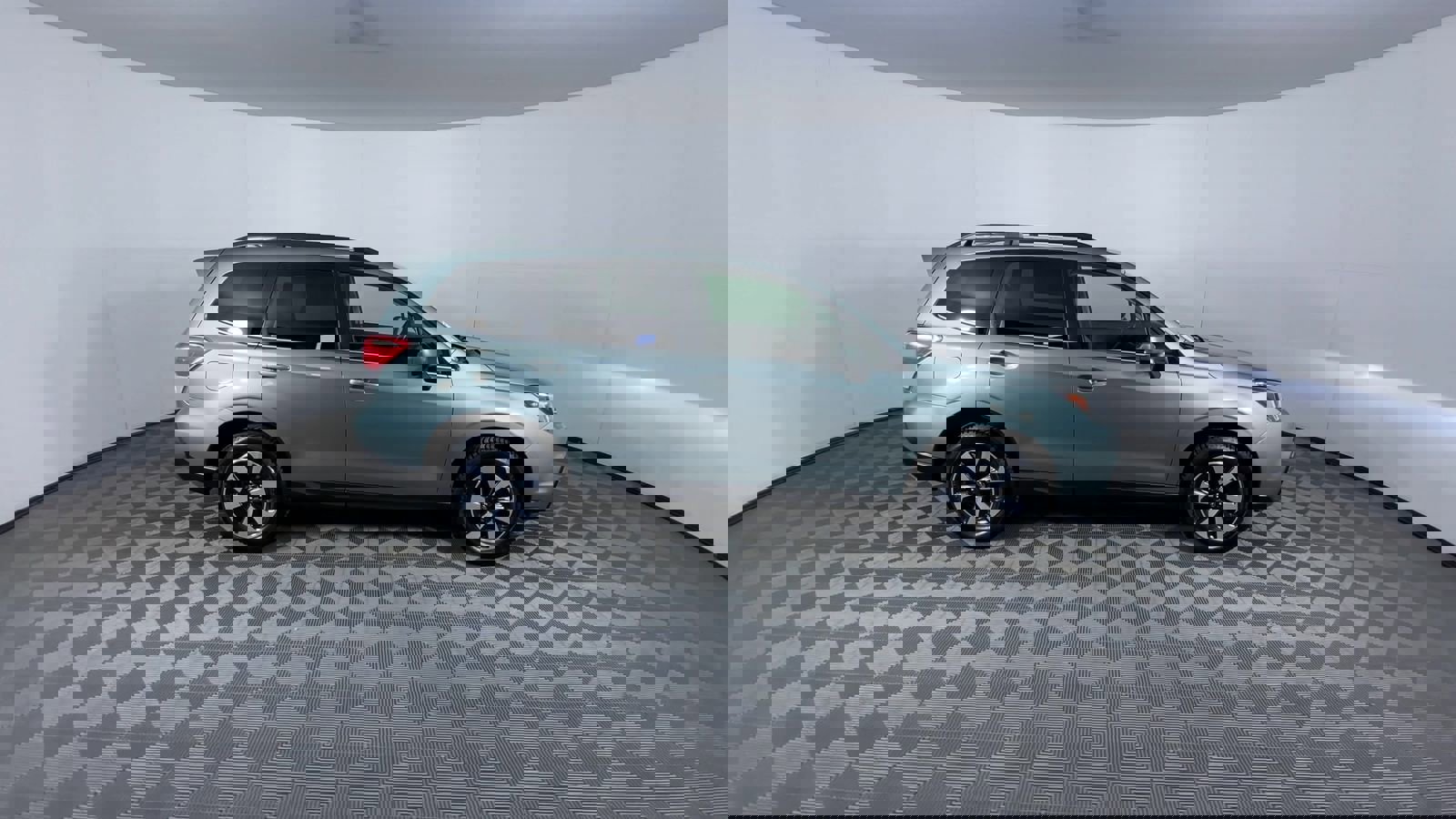 Used 2018 Subaru Forester 2.5i Limited image 9