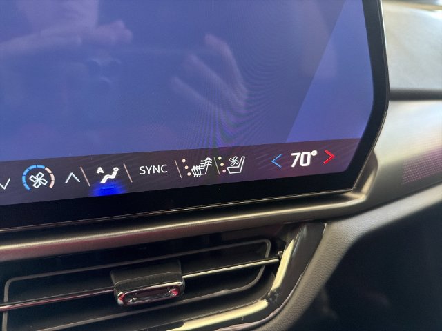 Certified 2026 Chevrolet Equinox EV RS w/ Active Safety Package 3 AWD/4WD image 32