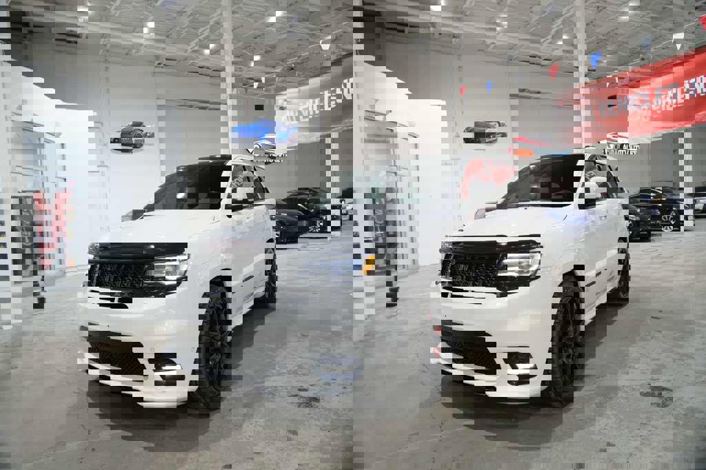 Used 2018 Jeep Grand Cherokee SRT w/ Trailer Tow Group IV image 4