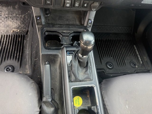 Used 2019 Toyota Tacoma TRD Off-Road image 11