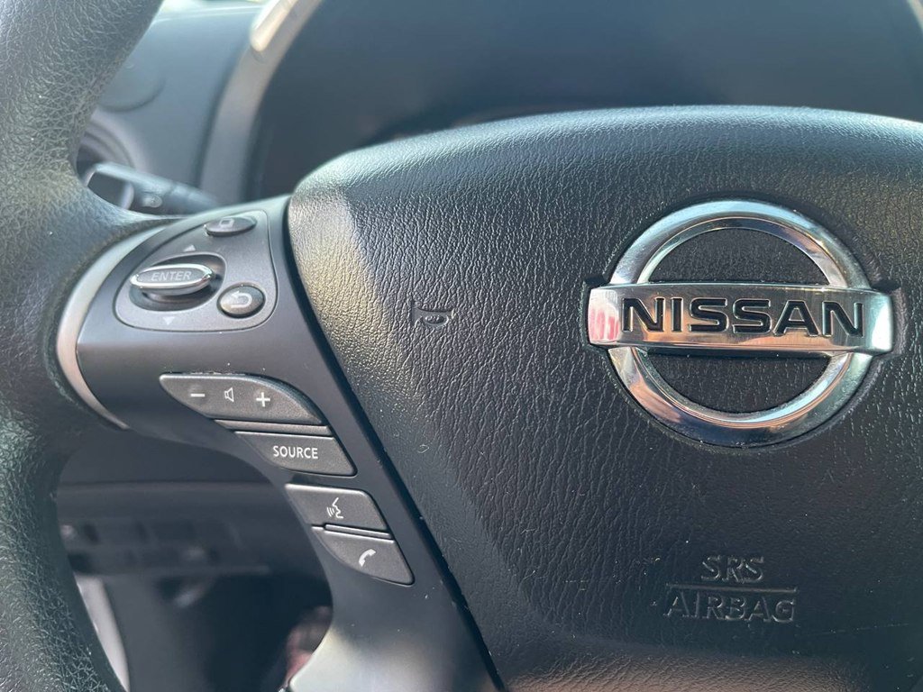 Used 2017 Nissan Pathfinder S image 33