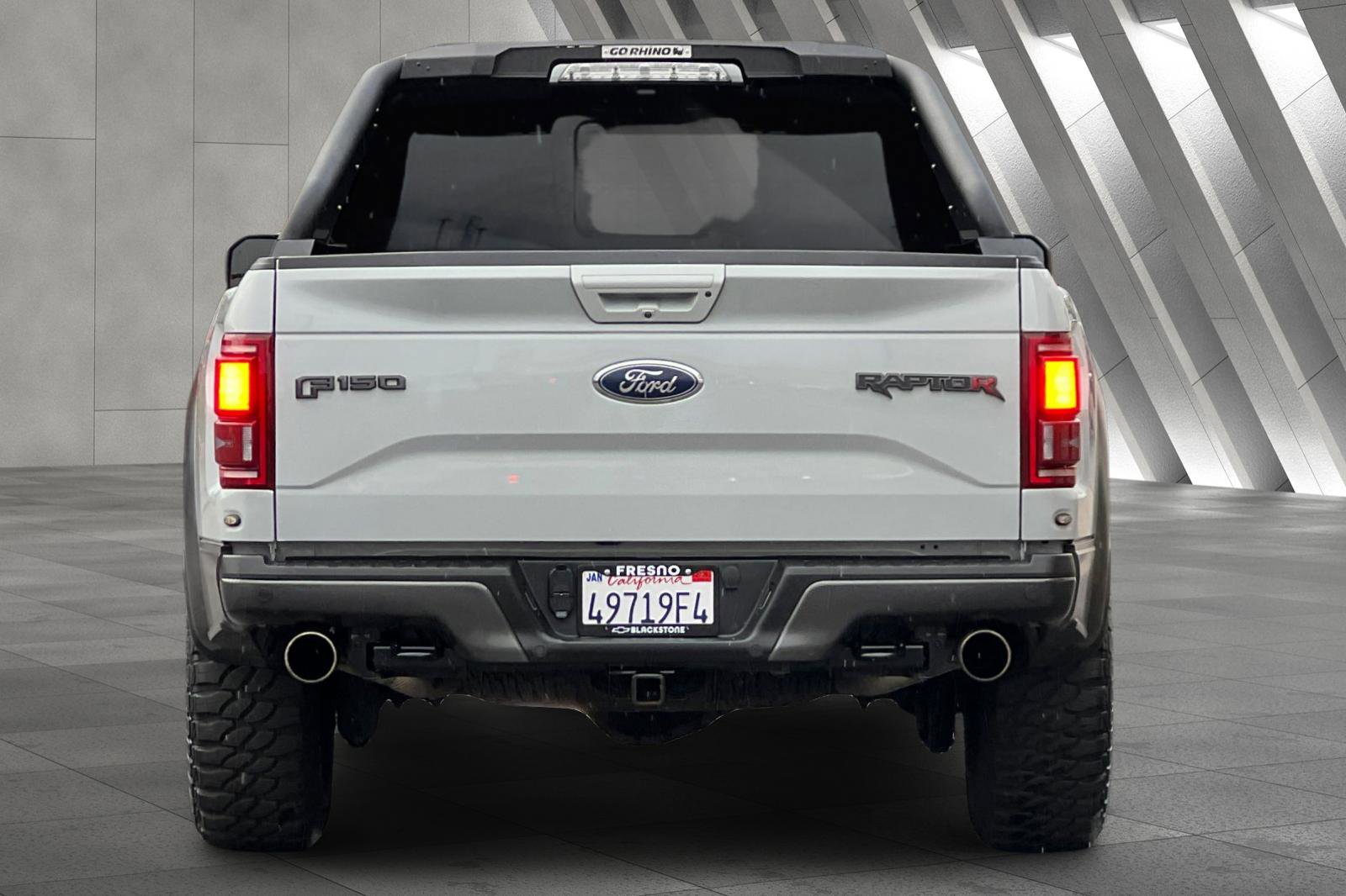 Used 2017 Ford F150 Raptor w/ Equipment Group 802A Luxury image 5