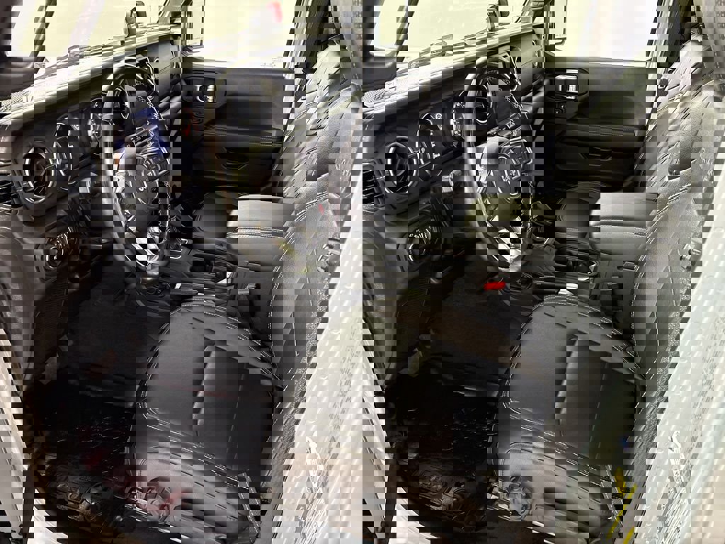 Used 2022 Jeep Wrangler Unlimited Sahara w/ LED Lighting Group image 23