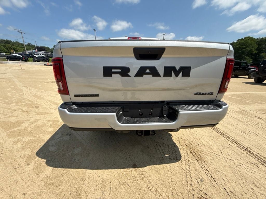 New 2026 RAM 2500 Big Horn AWD/4WD image 4