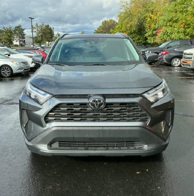 Used 2024 Toyota RAV4 XLE w/ Convenience Package AWD/4WD image 2