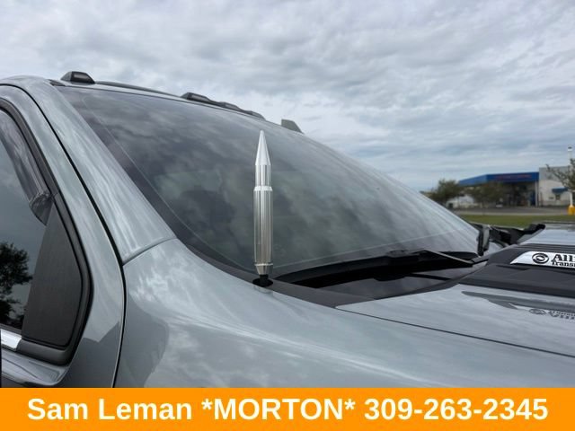 Used 2024 Chevrolet Silverado 3500 High Country w/ High Country Premium Package AWD/4WD image 6
