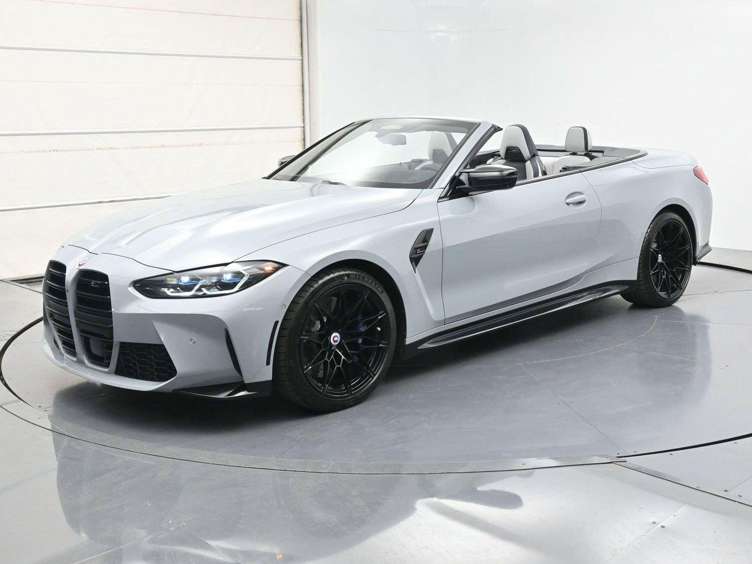 Used 2023 BMW M4 xDrive Competition AWD/4WD image 1