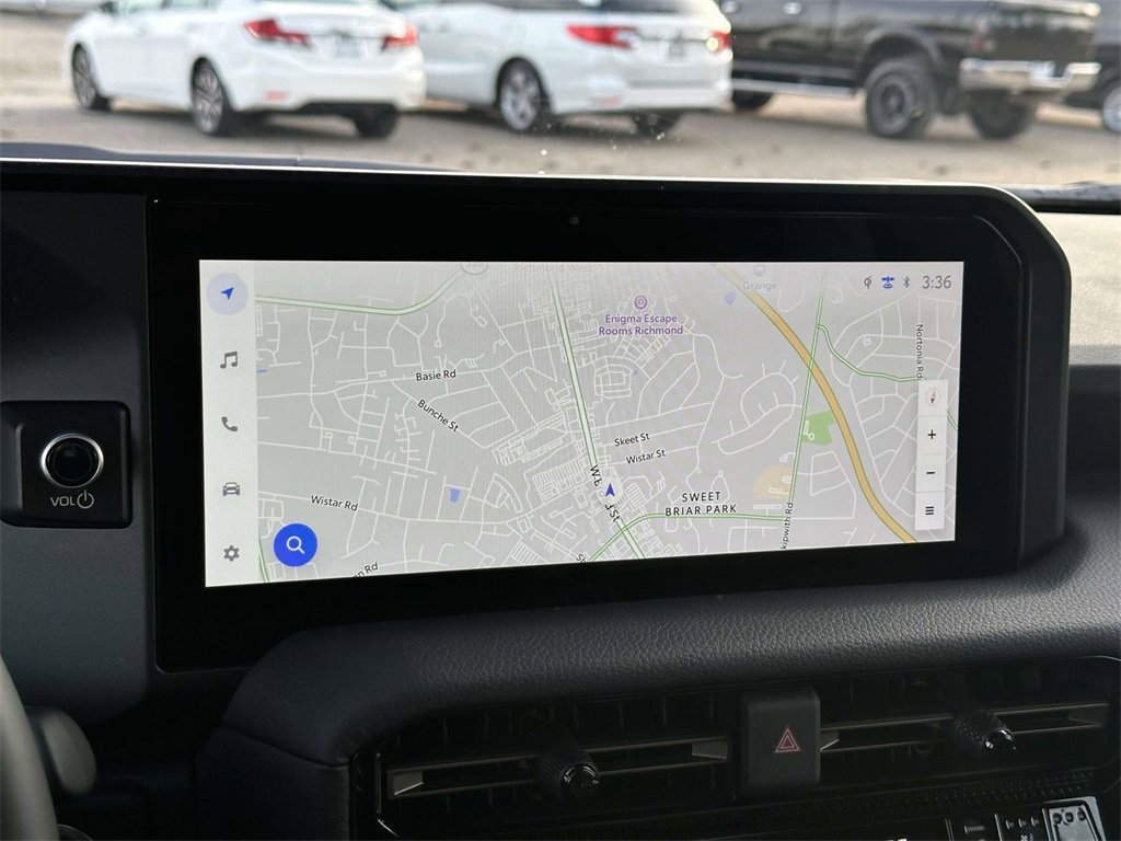 Used 2025 Toyota Land Cruiser image 3