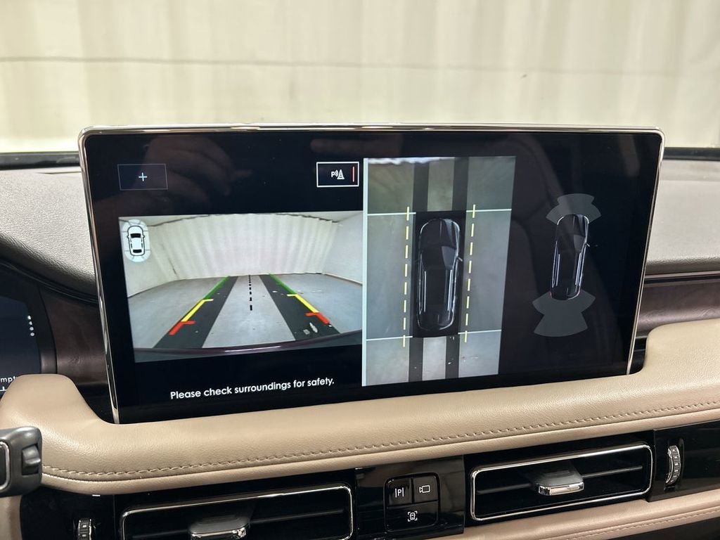 Used 2022 Lincoln Nautilus Reserve w/ Equipment Group 201A image 15