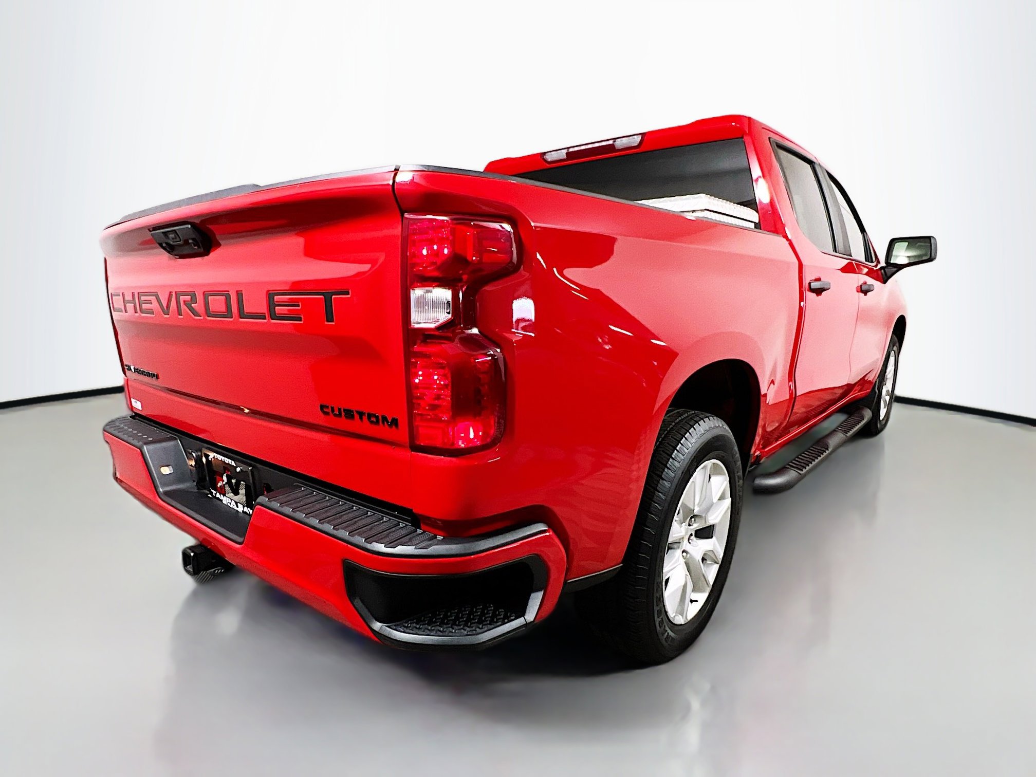 Used 2024 Chevrolet Silverado 1500 Custom w/ LPO, Dark Essentials Package image 4