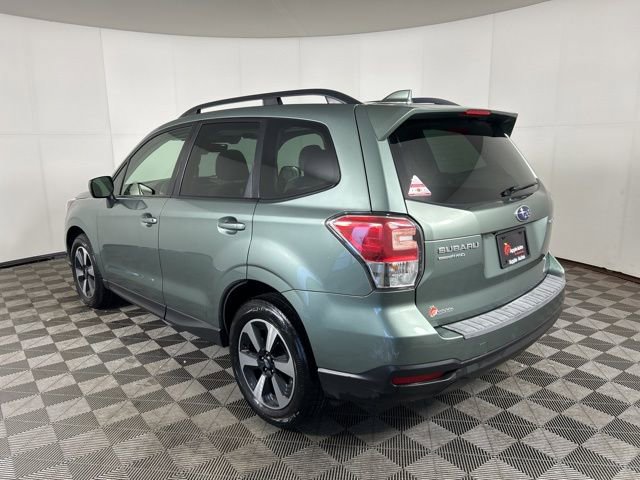 Used 2018 Subaru Forester 2.5i Premium AWD/4WD image 4